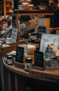 Pecorino Romano vs Parmesan: What’s the Difference and When Should You Use Each?