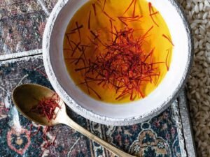 How to Bloom Saffron for Maximum Flavor and Color