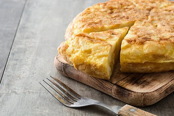 Spanish Tortilla de Patatas & The Great Onion Debate